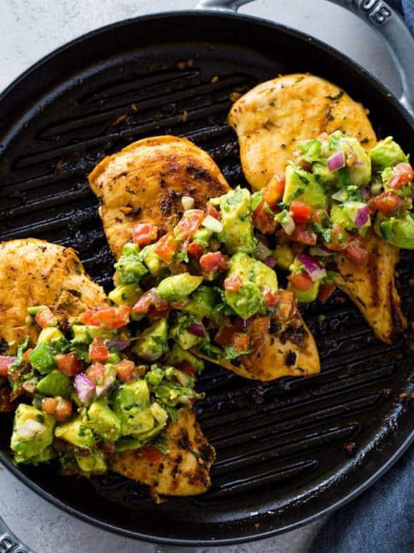 Grilled Chicken with Avocado Salsa (Keto)