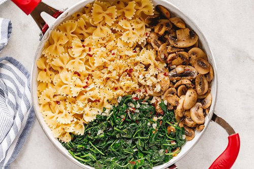 Dinner Recipes for Vegetarians Parmesan spinach mushroom pasta skillet