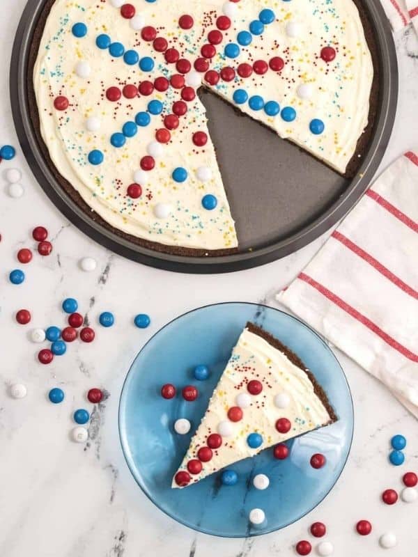 July 4th Brownie Pizza