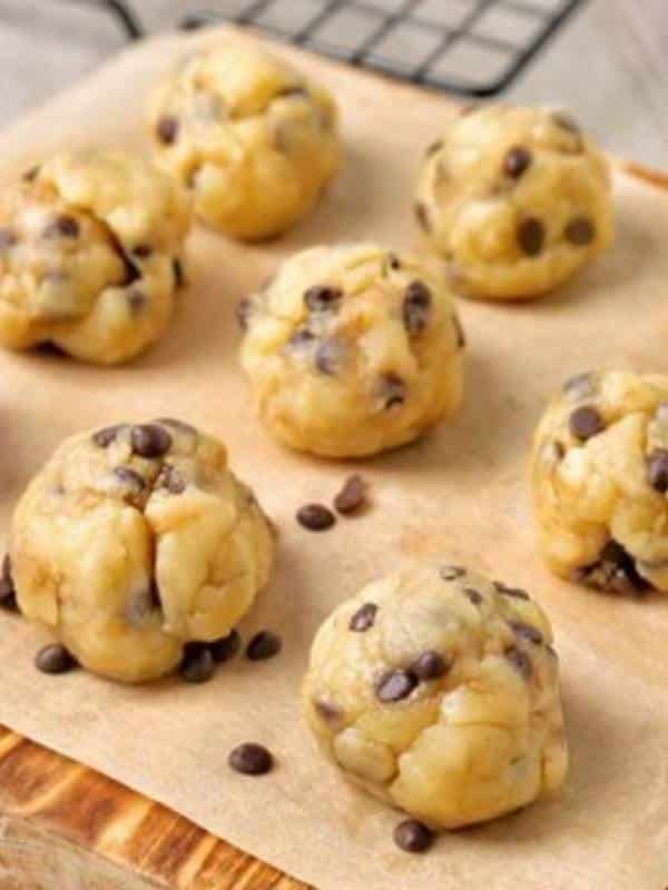 Keto Cookie Dough Fat Bombs