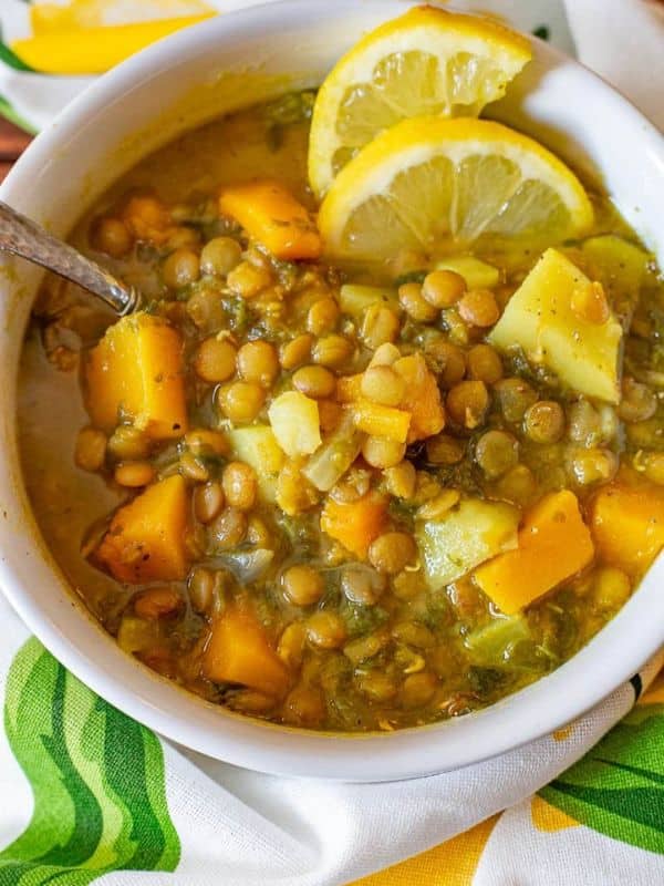 Greek Lentil And Spinach Soup With Lemon