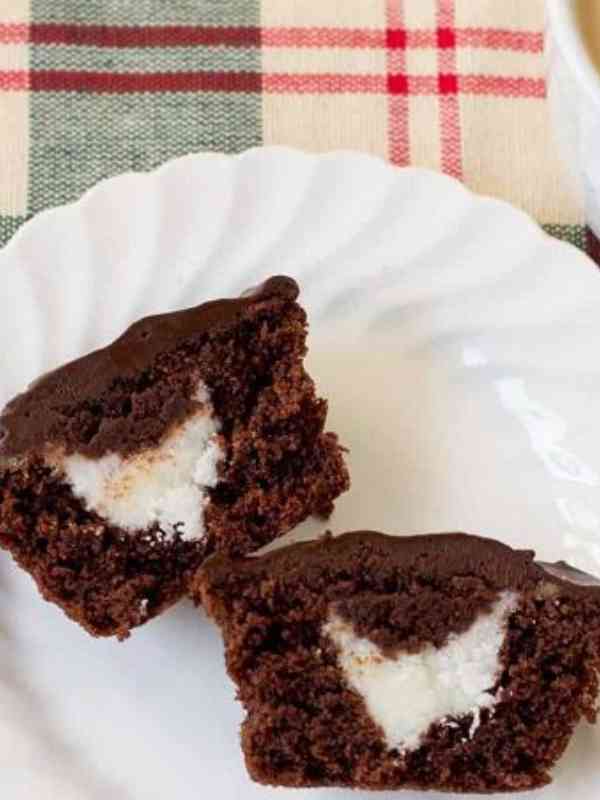 Dark Chocolate Peppermint Cupcakes