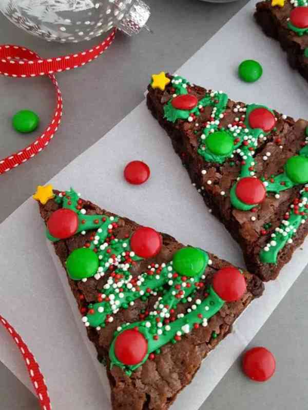 Easy Homemade Christmas Tree Brownies Recipe