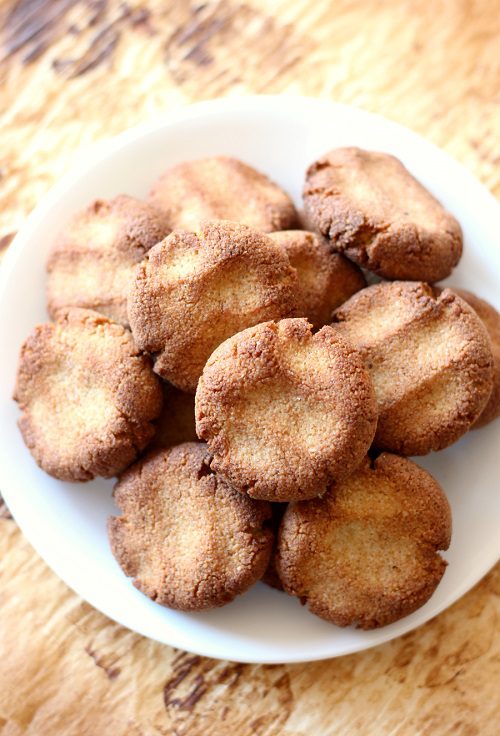 Keto Christmas Cookie Grain-Free Amaretto Cookies (Gluten-Free, Vegan, Paleo)