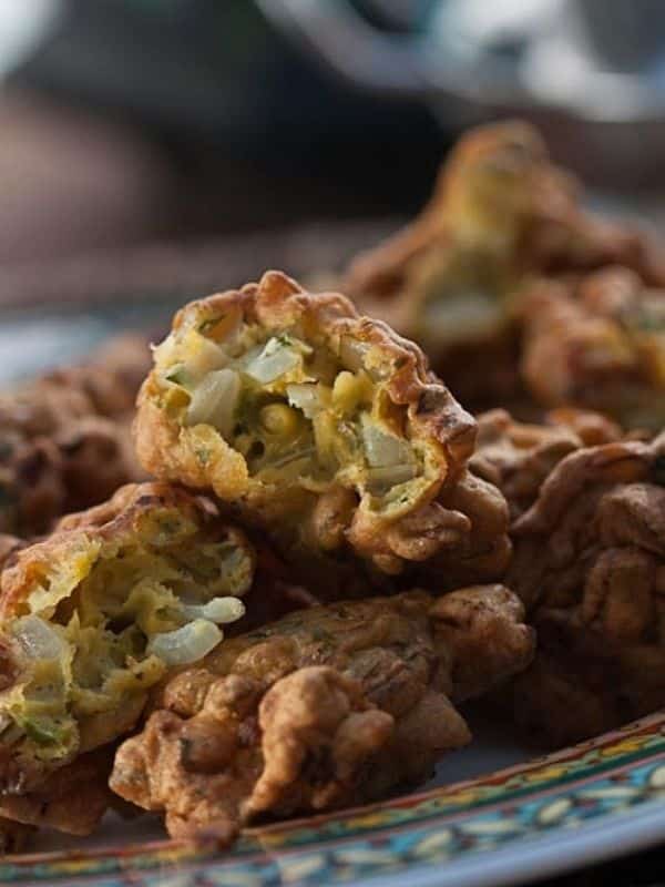 Indian appetizer recipes Indian Crispy Onion Fritters