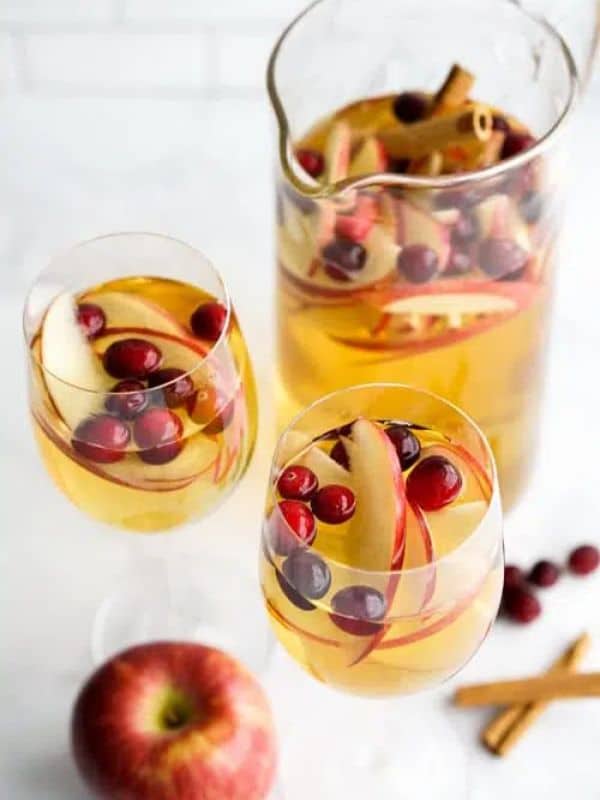 Apple Cider Sangria Cocktail Recipes For Fall