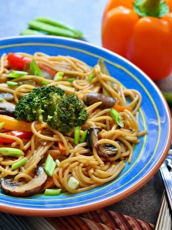 Quick And Easy Instant Pot Vegetable Lo Mein