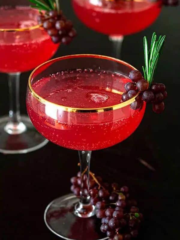 The “Autumn Twilight” Grape & Rosemary Cocktail recipes for fall