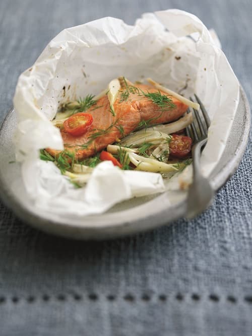 Baked Wild Alaskan Salmon with Cherry Tomatoes, Fennel and Dill