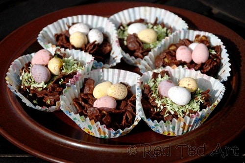 Easter Dessert Easy Chocolate Easter Nest that Kids will love to make!
