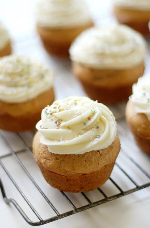 Gluten-Free Carrot Cake Cupcakes With Vegan Cream Cheese Frosting (Allergy-Free)