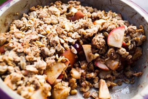 Healthy Apple Crumble Recipe (with Pear)