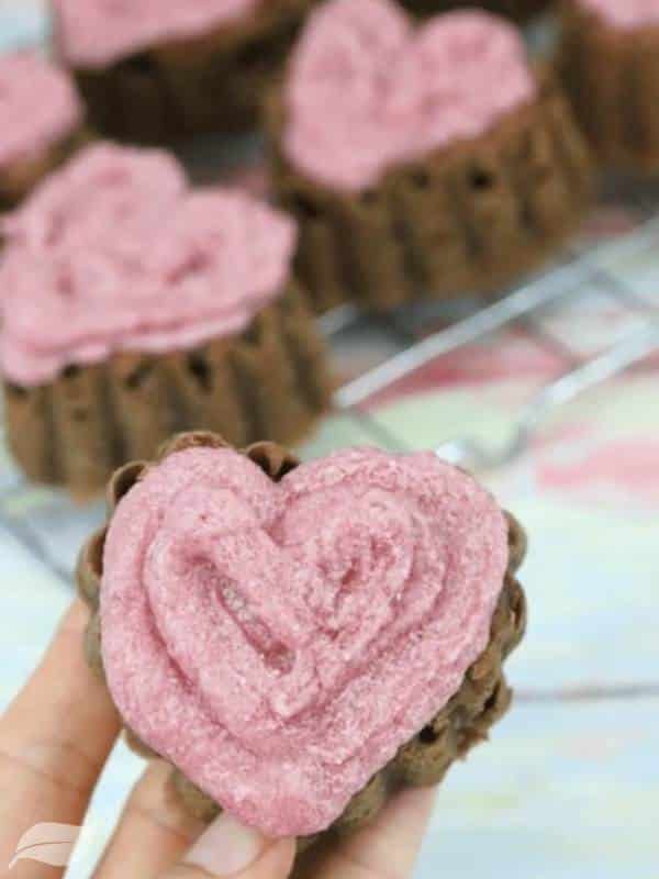 Heart Shaped Cupcakes (Vegan Valentine's Cupcakes)