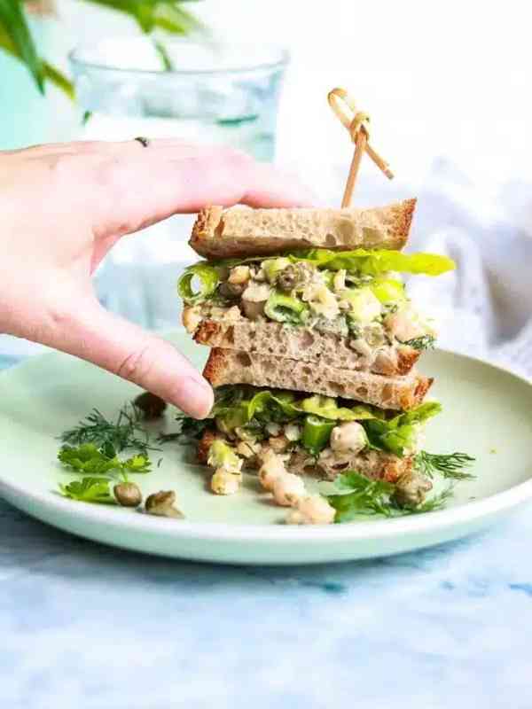 Vegan Chickpea of the Sea 'Tuna' Sandwich