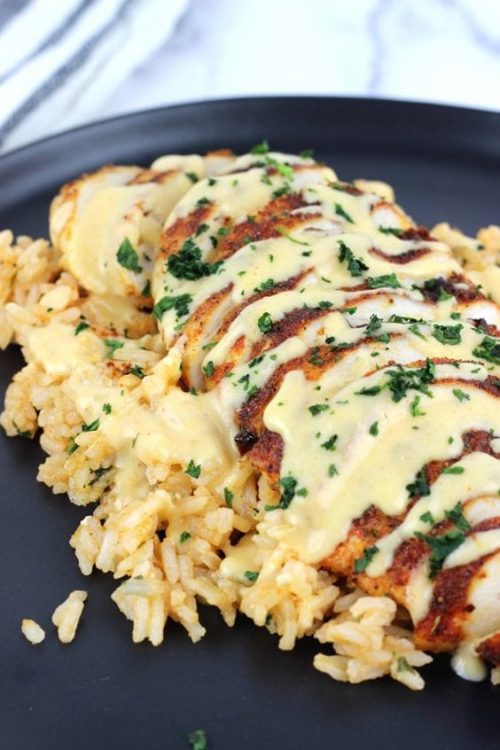 Mexican Chicken with Cheese Sauce